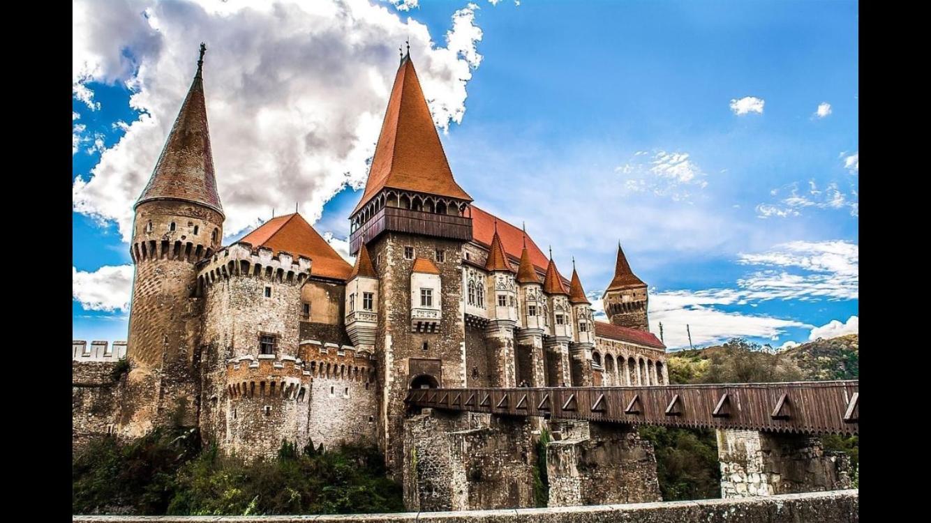 Ferienwohnung Refugiul Castelului Hunedoara Exterior foto